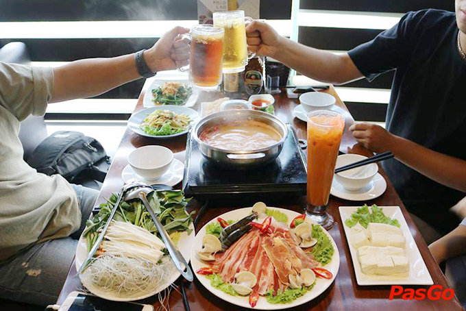 Nhà hàng Khao Lao Crescent Mall 15