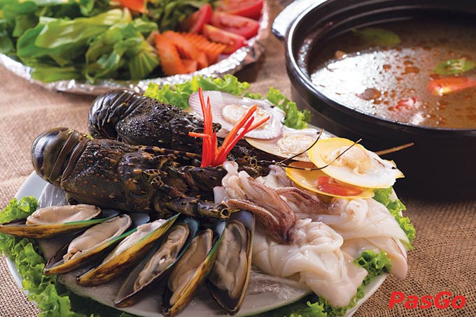 Nhà hàng Old Hanoi Restaurant Tôn Thất Thiệp 11